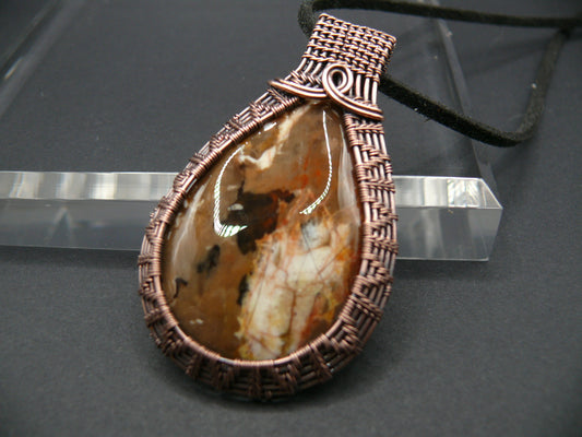 Wire weaved jasper gemstone pendant