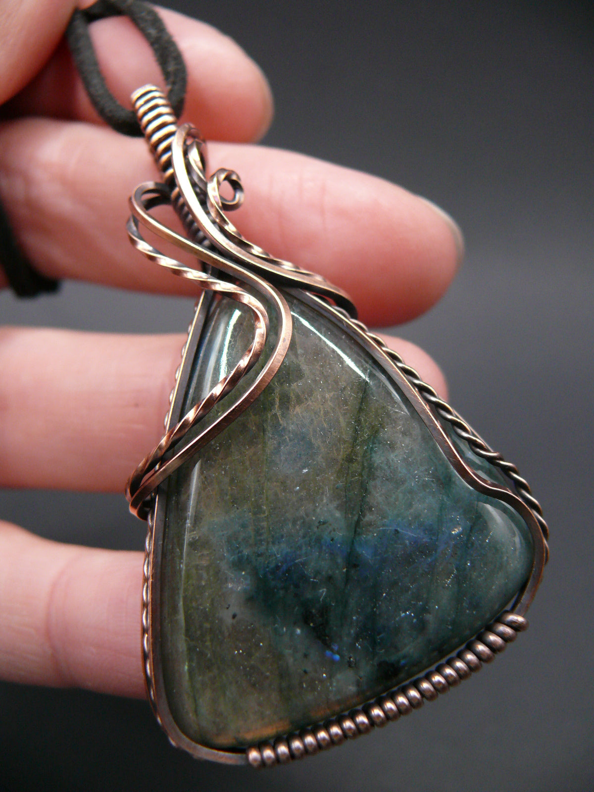 Antique style large labradorite gemstone pendant