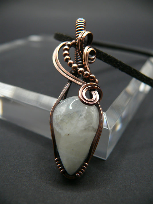 White moonstone mini pendant