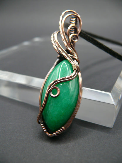 Green jade wire wrapped pendant