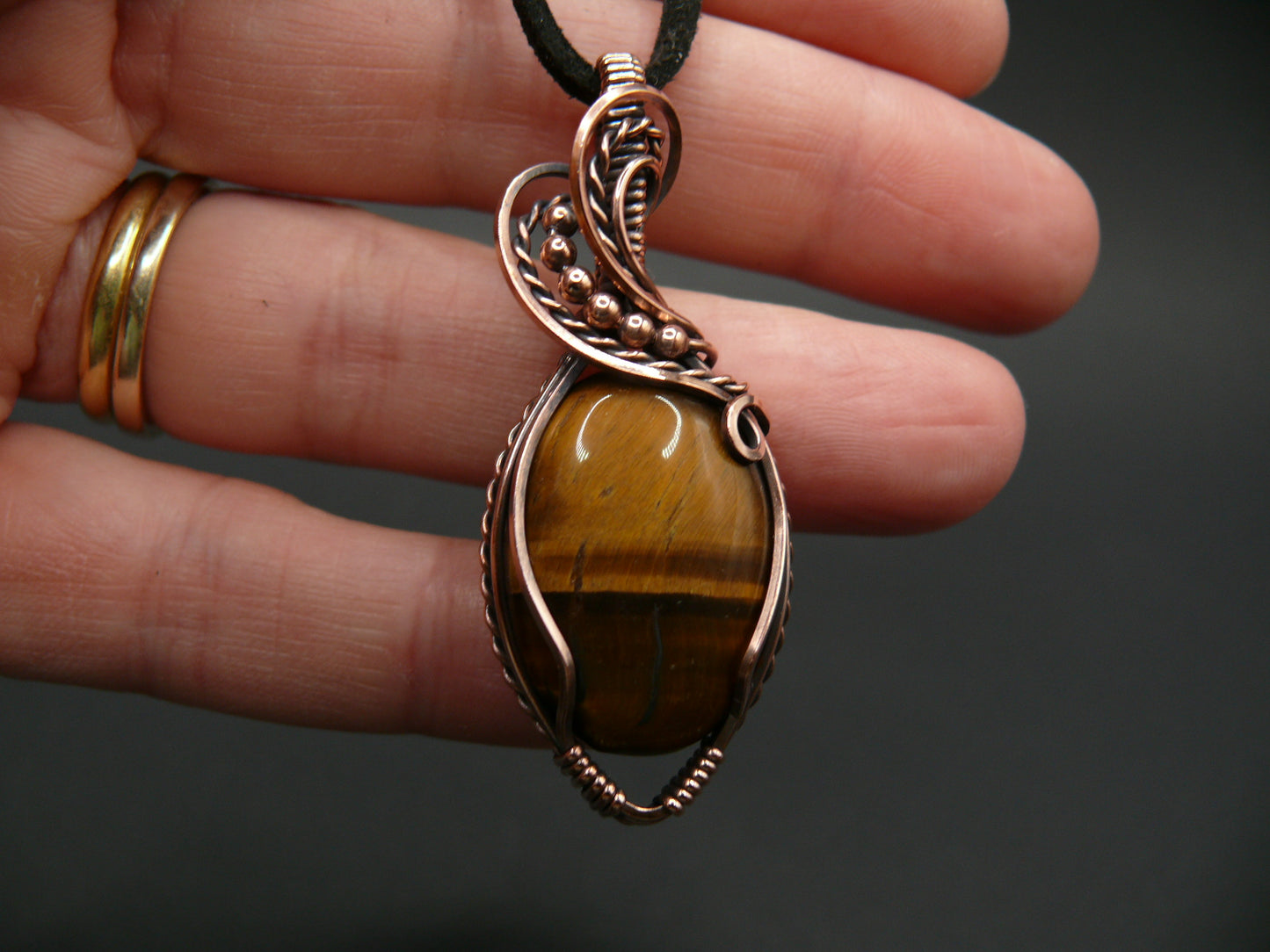 Tiger eye gemstone pendant