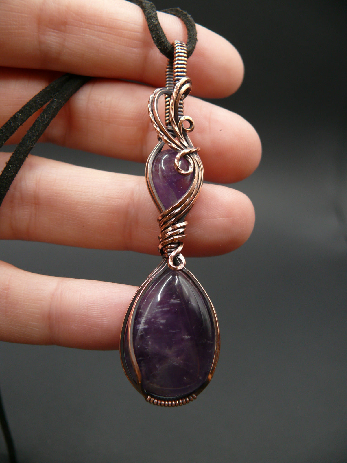 Double amethyst gemstone pendant