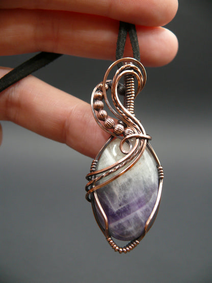 Amethyst gemstone pendant necklace