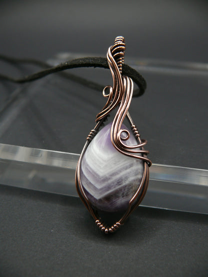 Laced amethyst gemstone necklace