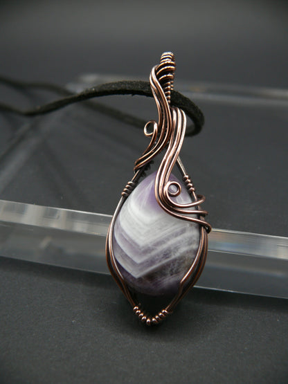 Laced amethyst gemstone necklace