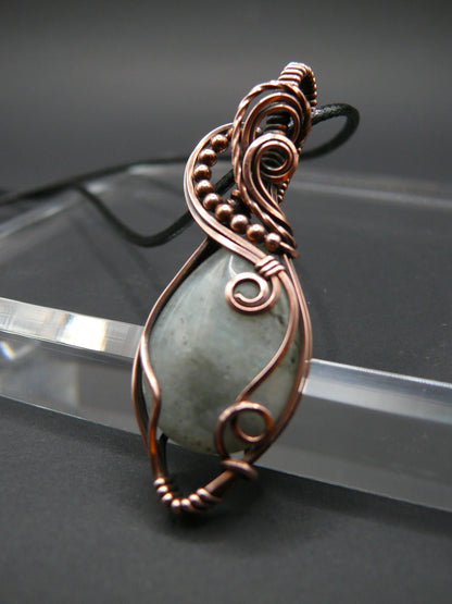 Handmade rainbow moonstone gemstone pendant