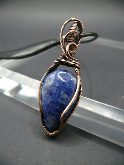 Wire wrapped sodalite pendant