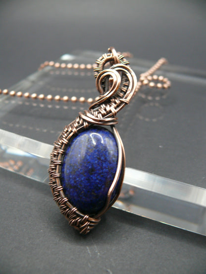 Wire wrapped blue Lapis Lazuli pendant