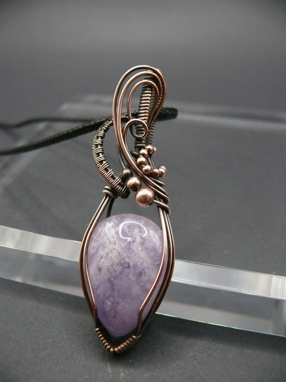 Amethyst gemstone pendant necklace