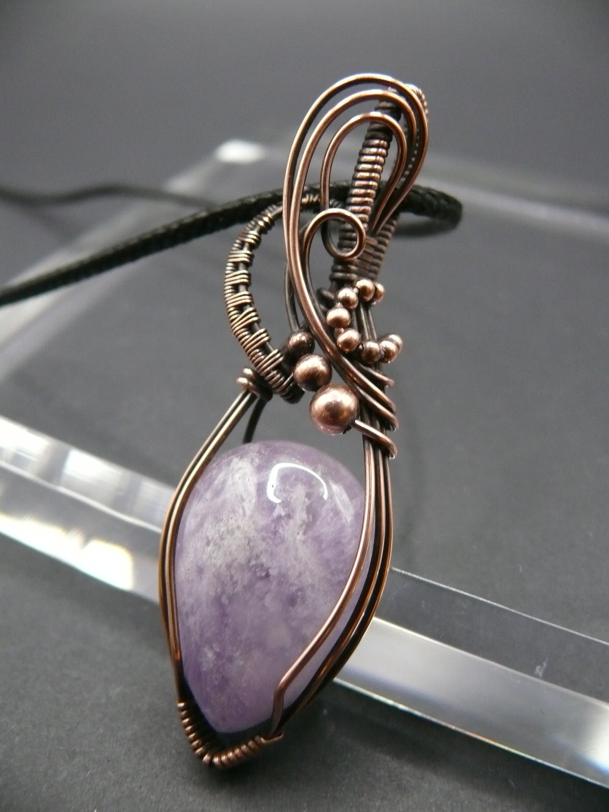 Amethyst gemstone pendant necklace