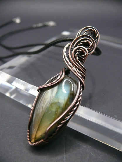 Wire wrapped labradorite pendant in vintage copper