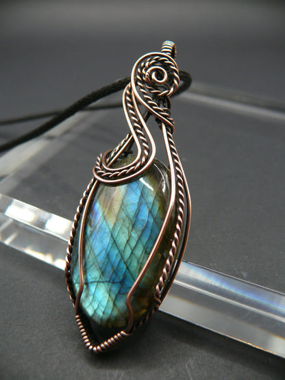 One-of-a-Kind shimmery labradorite gemstone pendant