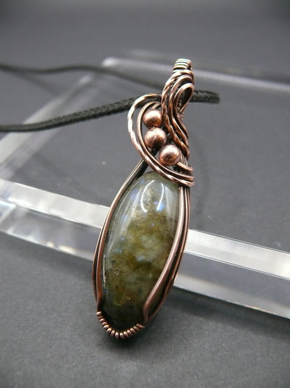 Handmade wire wrapped boho style labradorite pendant