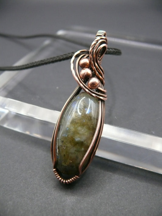 Handmade wire wrapped boho style labradorite pendant