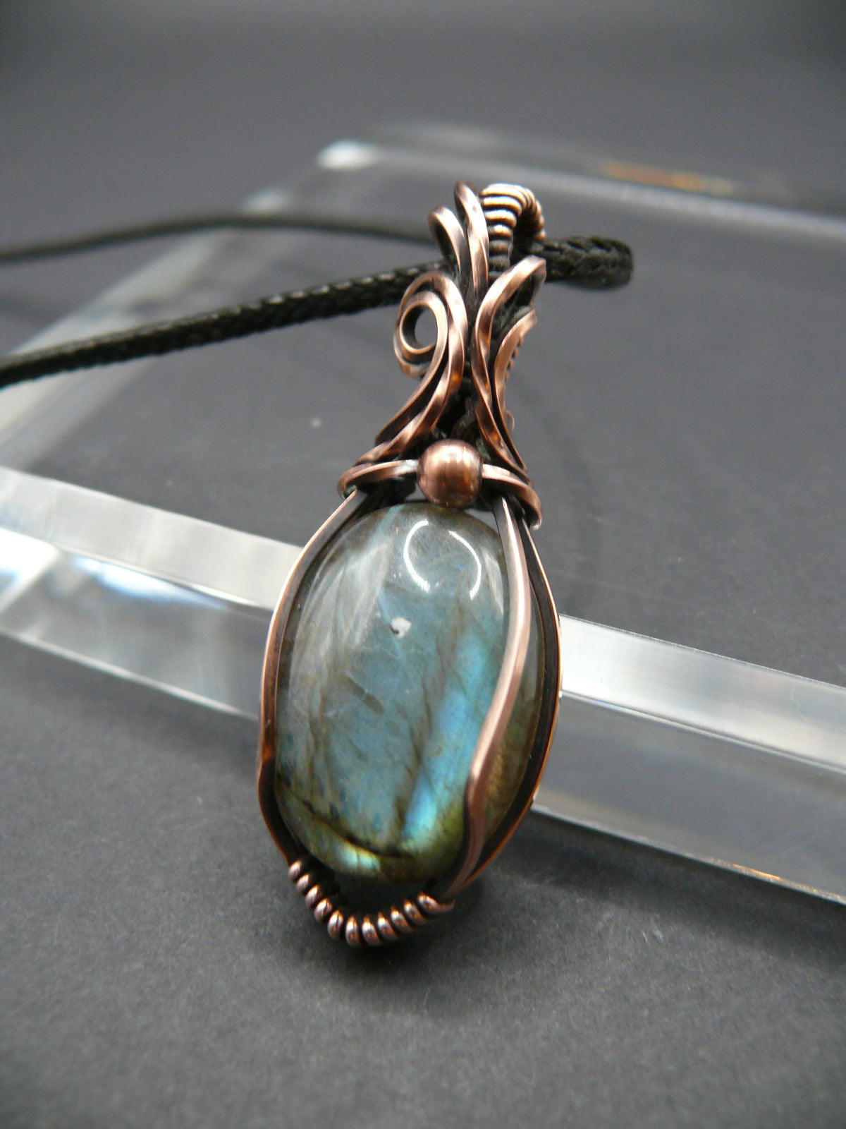 Wire wrapped mini labradorite pendant necklace