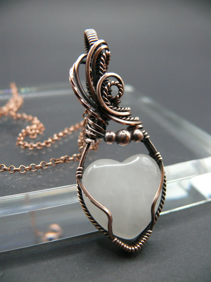 Heart shaped pink rose quartz gemstone pendant