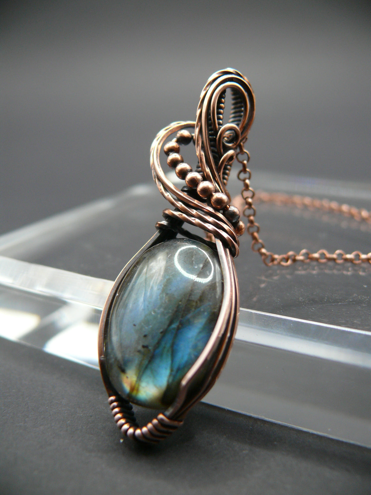 Blue labradorite gemstone necklace