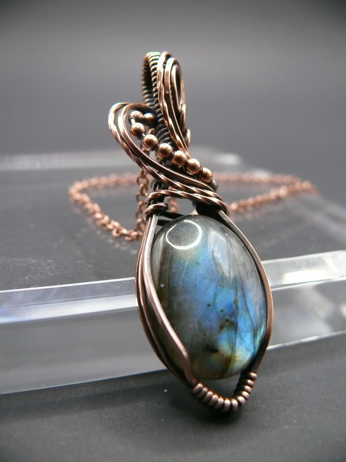 Blue labradorite gemstone necklace