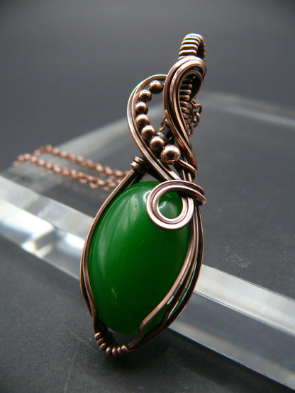 Nature's embrace handmade green jade necklace in copper