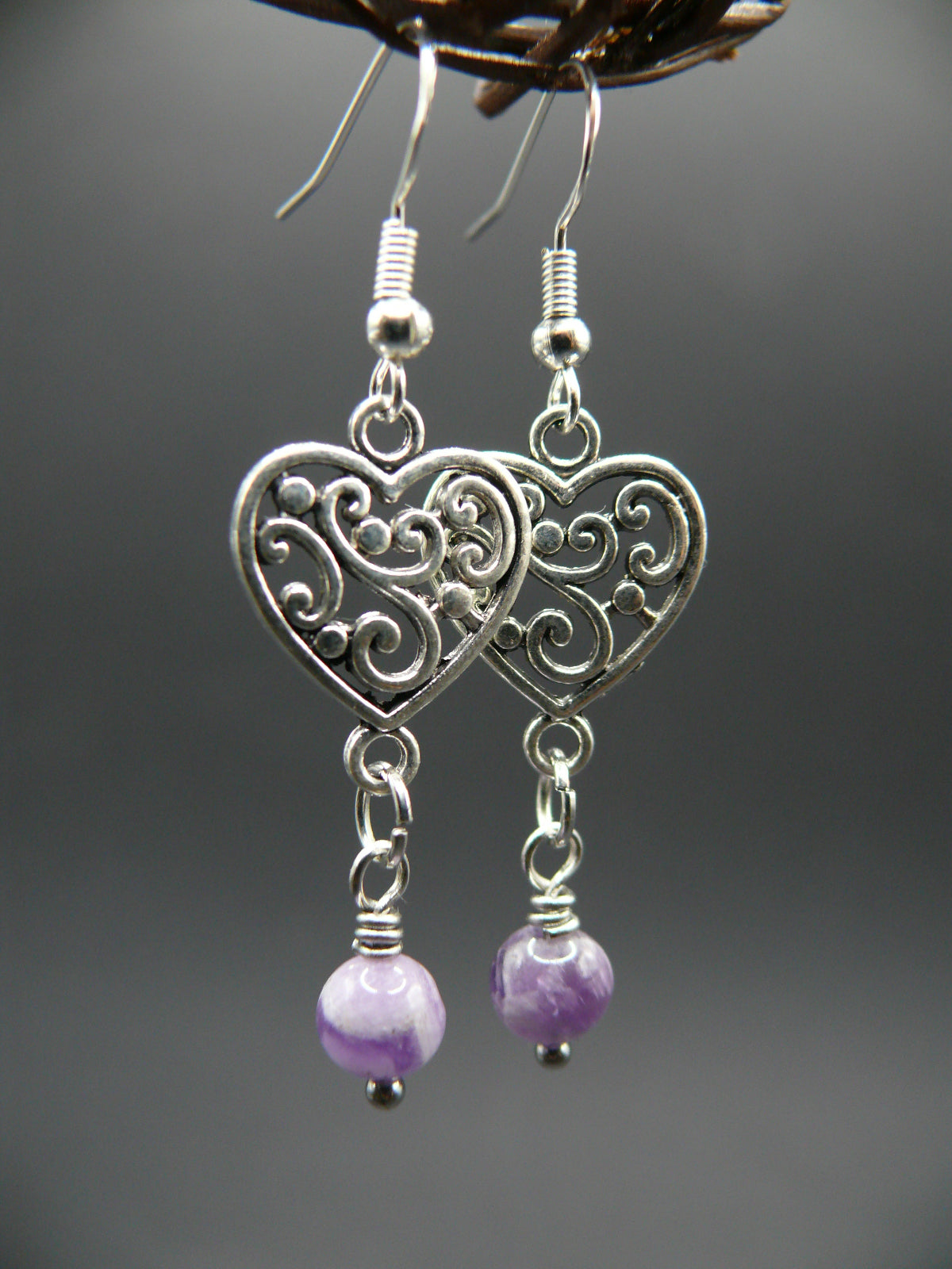 Heart design amethyst dangle earrings