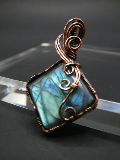 Wire wrapped Labradorite pendant