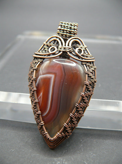 Wire wrapped agate pendant