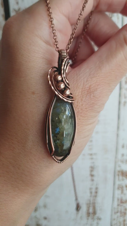 Handmade wire wrapped boho style labradorite pendant