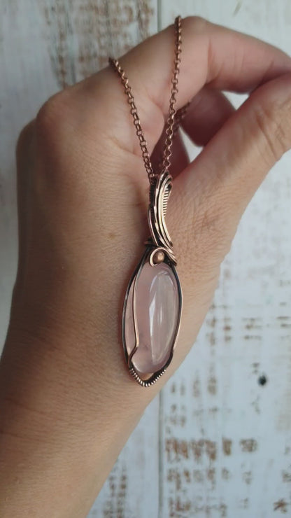 Pink rose quartz pendant