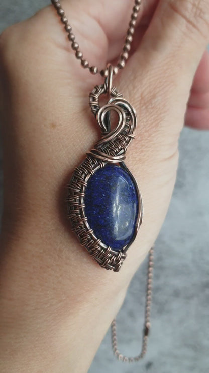 Wire wrapped blue Lapis Lazuli pendant