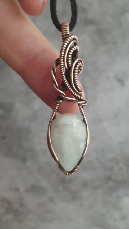 White moonstone gemstone pendant