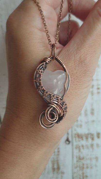 Copper wire-wrapped heart shaped pink rose quartz pendant